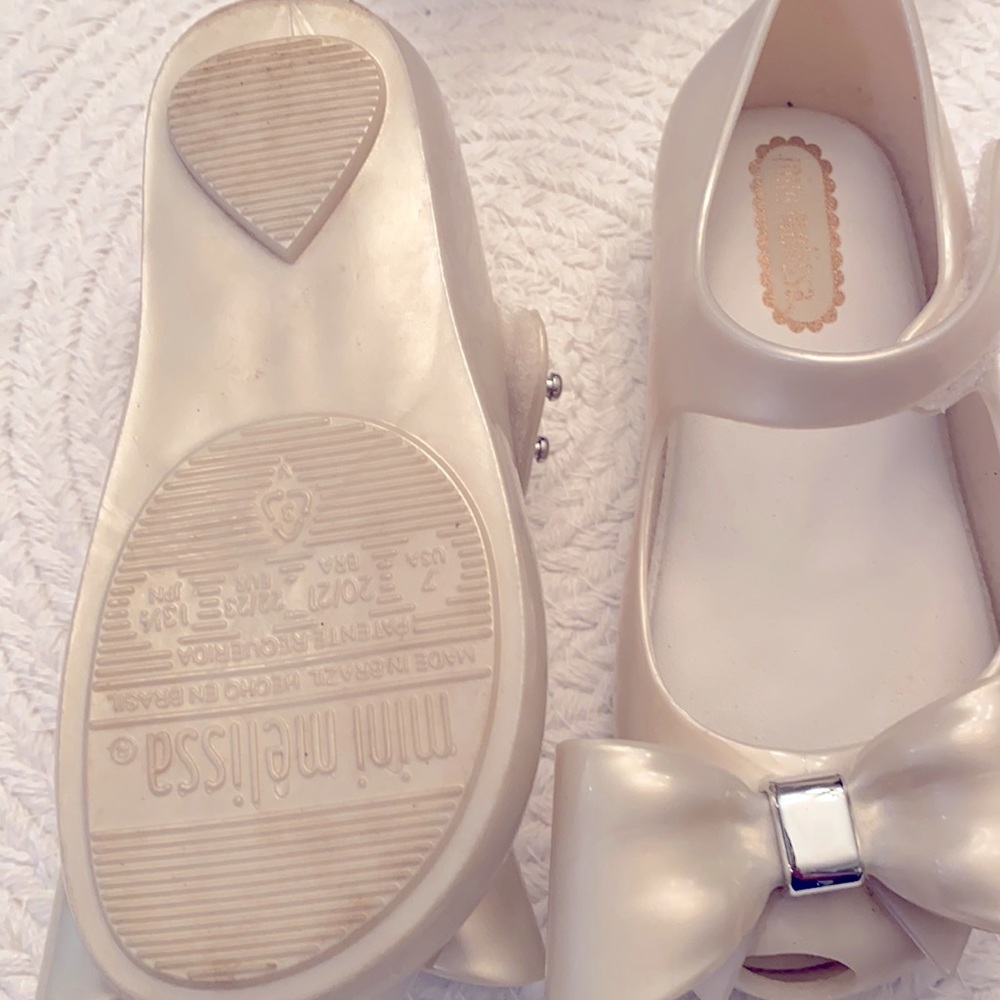 White gentle used mini Melissa